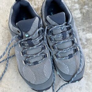 Merrell Black and Gray Women's Sneakers - Like new